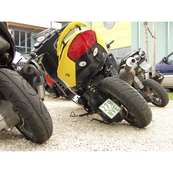 Seitenst�nder BUZZETTI f�r GILERA-PIAGGIO Stalker-Storm-NRG-NRG MC2-MC2 DD-NTT